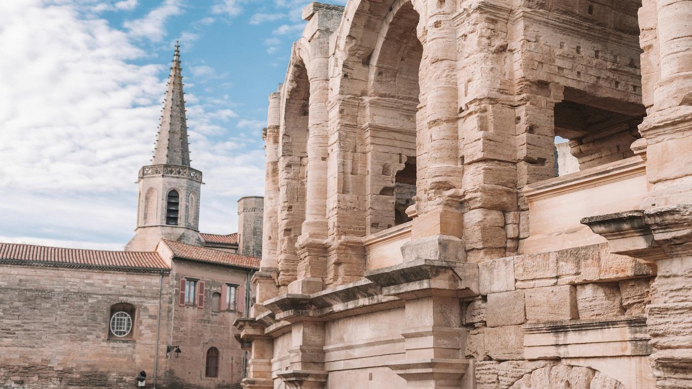 The world’s luggage storage network