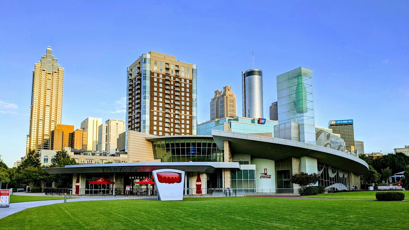 The world’s luggage storage network