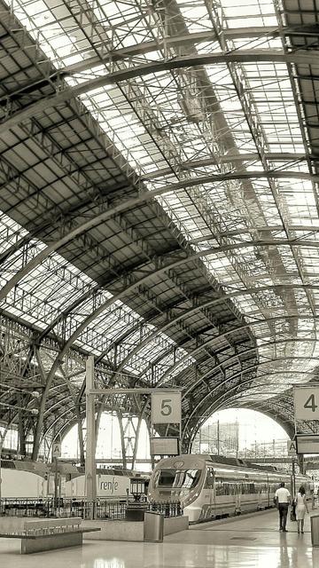 Железнодорожный вокзал Барселона Франка