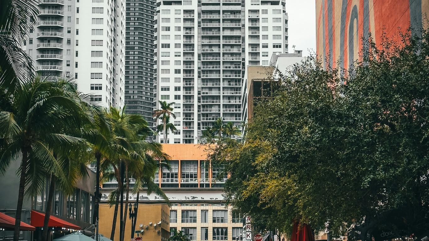 A rede mundial de depósitos de bagagem