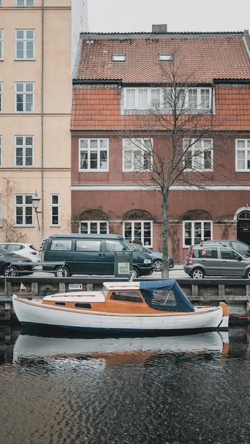 Christianshavn Station