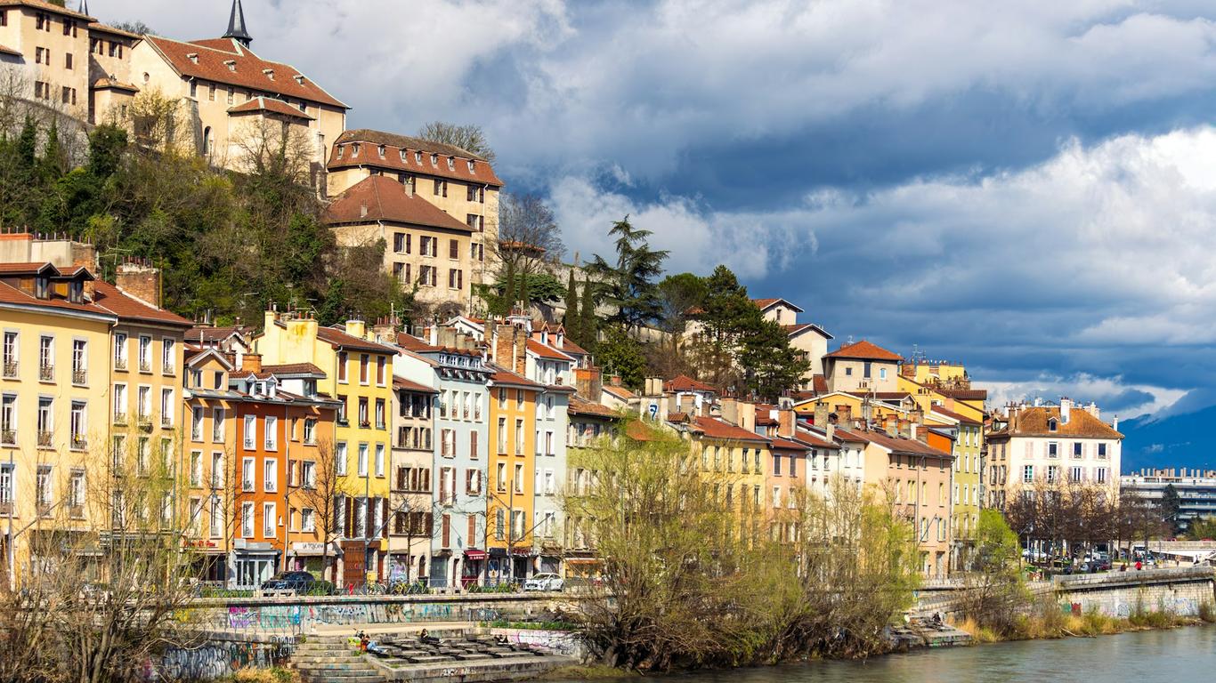 The world’s luggage storage network