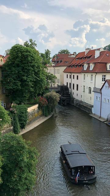 Isola di Kampa