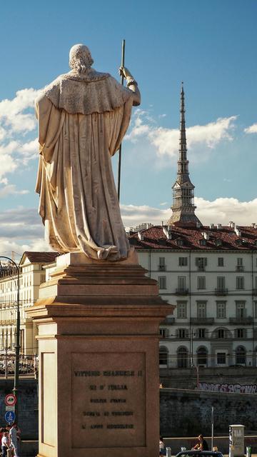 Piazza Castello