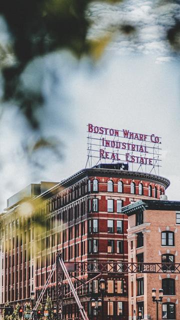 Rowes Wharf