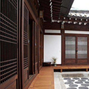 Luggage Storage Bukchon Hanok Village