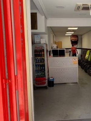 Luggage Storage Opera