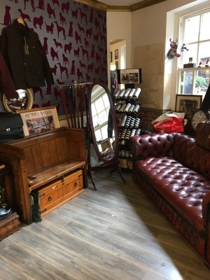 Luggage Storage Station
