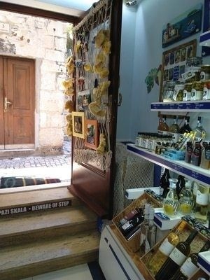 Luggage Storage Trogir Bus Station