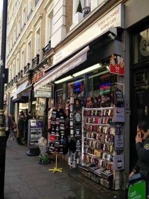 Камера хранения Станция Leicester Square