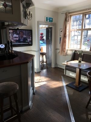 查爾斯國王塔 King Charles Tower 行李寄存
