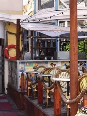 玛丽港市中心行李寄存