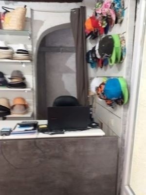 尼斯大教堂行李寄存