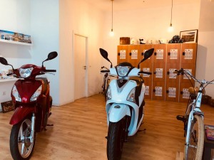 荷物預かりフォルモサ通り