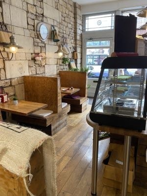 荷物預かりバス駅