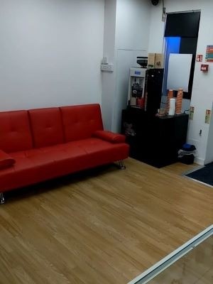 荷物預かりアルビオンストリート