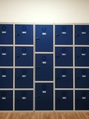 荷物預かりマークス