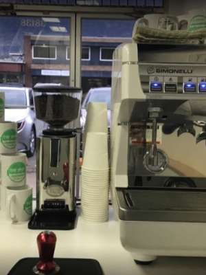 荷物預かりスコーミッシュ市内中心部