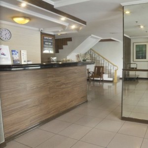 Deposito Bagagli Airport Road