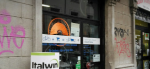 Depósito de bagagem Caiazzo