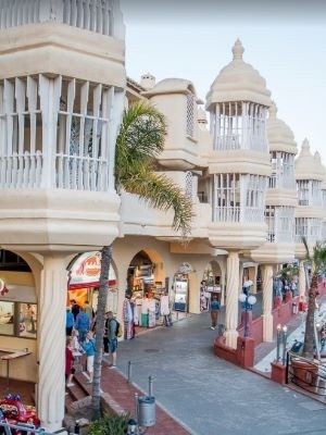 Przechowalnia bagażu Puerto Marina
