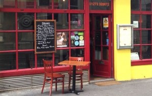 Przechowalnia bagażu molo w Brighton