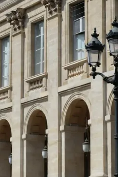 Saint-Pierre luggage storage