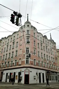 Landstraße luggage storage