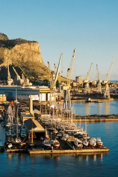 Palermo Port luggage storage
