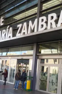 Málaga María Zambrano Station luggage storage