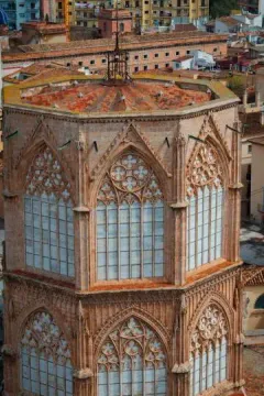 Catedral de Valencia luggage storage