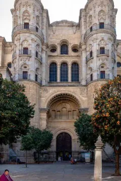 Cathedral of Malaga luggage storage