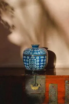 Dongmun marked luggage storage