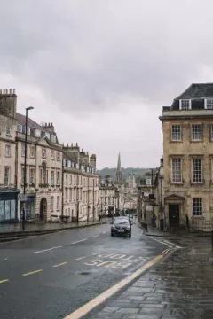 N 1 Royal Crescent luggage storage