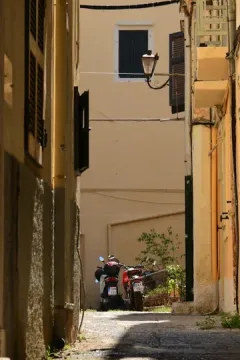 科孚汽车站 luggage storage