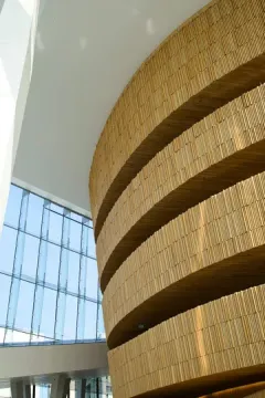 Opera v Oslu luggage storage