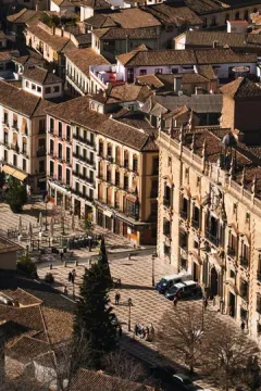 Centro luggage storage