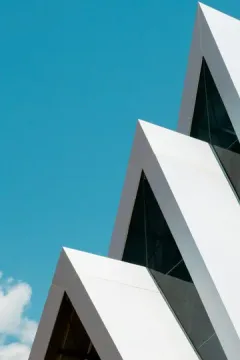 Cathedral of Our Lady luggage storage