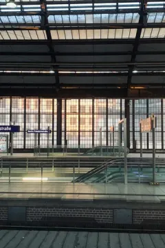 Berlin Friedrichstraße luggage storage