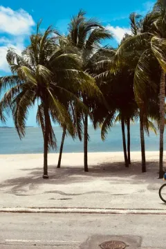 Praia do Forte luggage storage