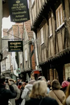 The Shambles luggage storage