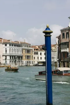 Συλλογή Peggy Guggenheim luggage storage
