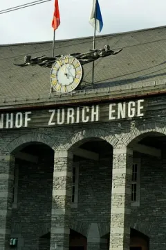 Zurich Enge Train Station luggage storage