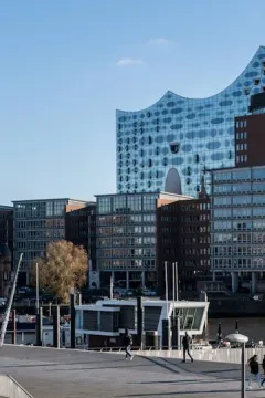 Europa Passage Hamburgo luggage storage