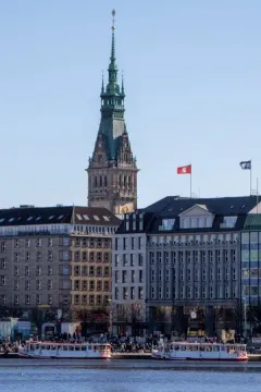 Elbphilharmonie Hamburgo luggage storage