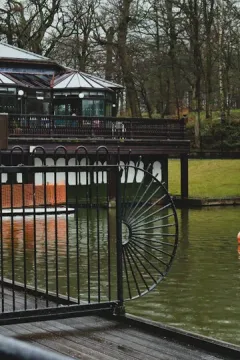 Πάρκο Roundhay luggage storage